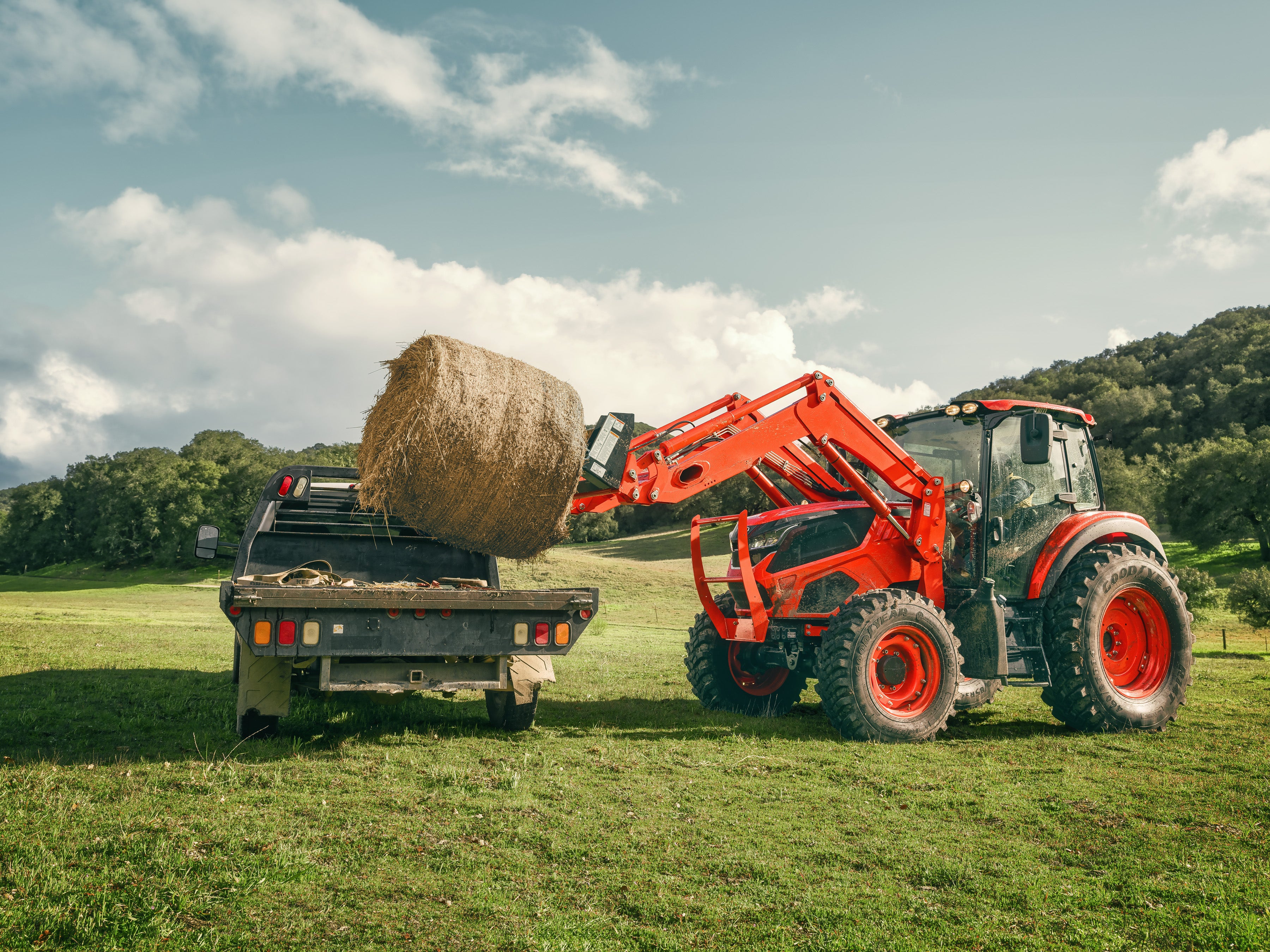 KL1155Loader.jpg?v=1729187244