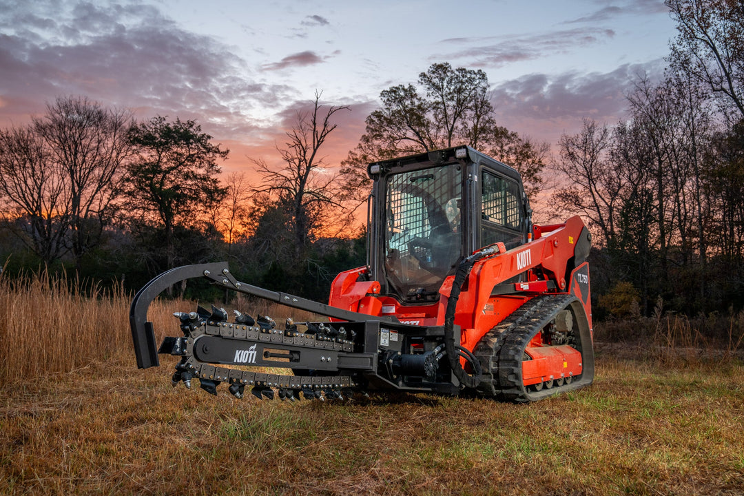 KIOTI Trencher Compact Construction