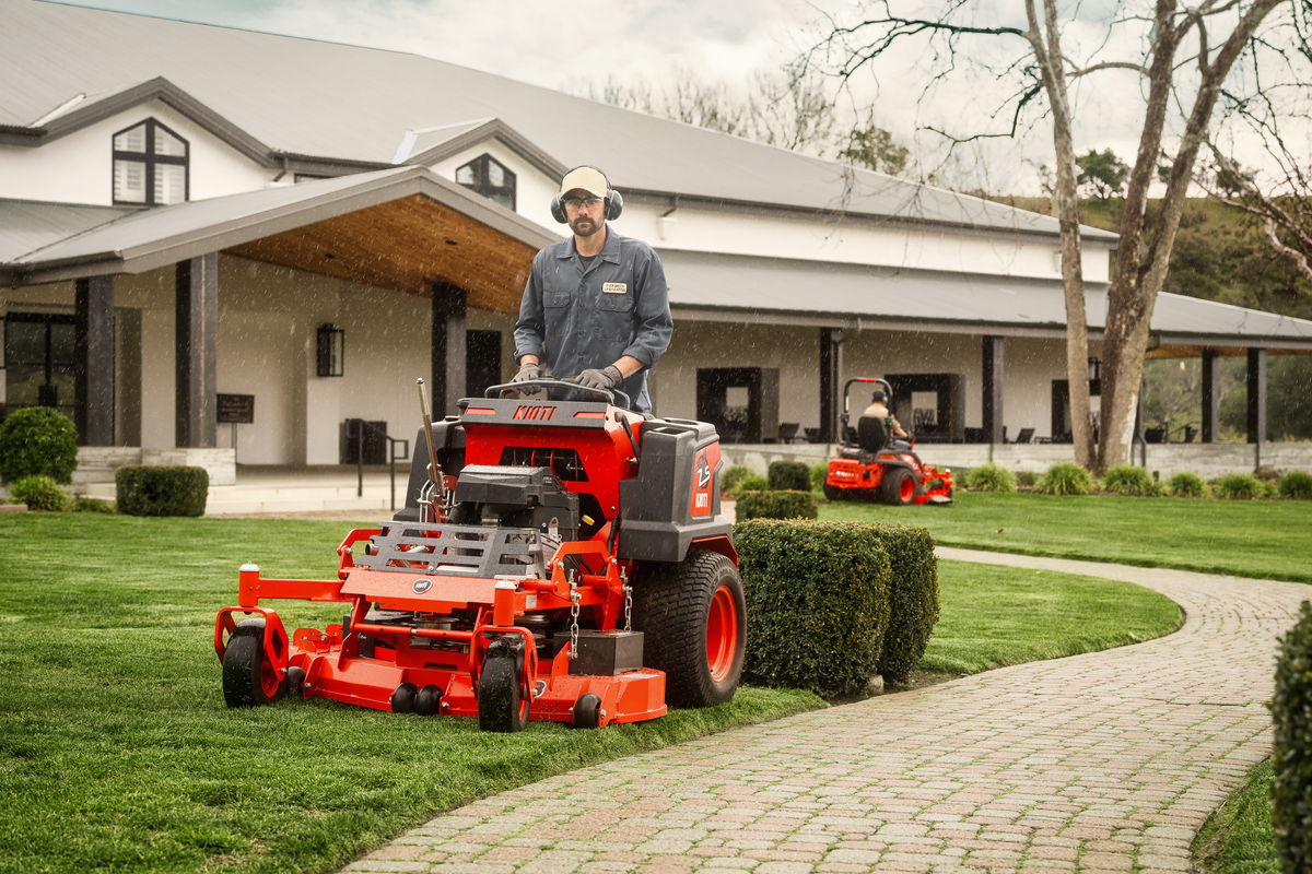 Kioti Zero Turn Mower - ZXS Series – Power Tractor Repair