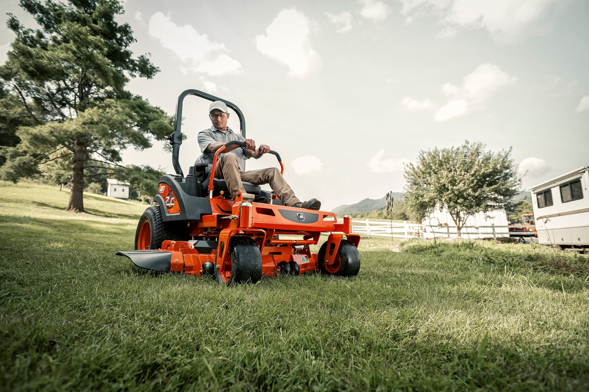 KIOTI ZXC54 SE Kohler Commercial Zero Turn Mower – Power Tractor