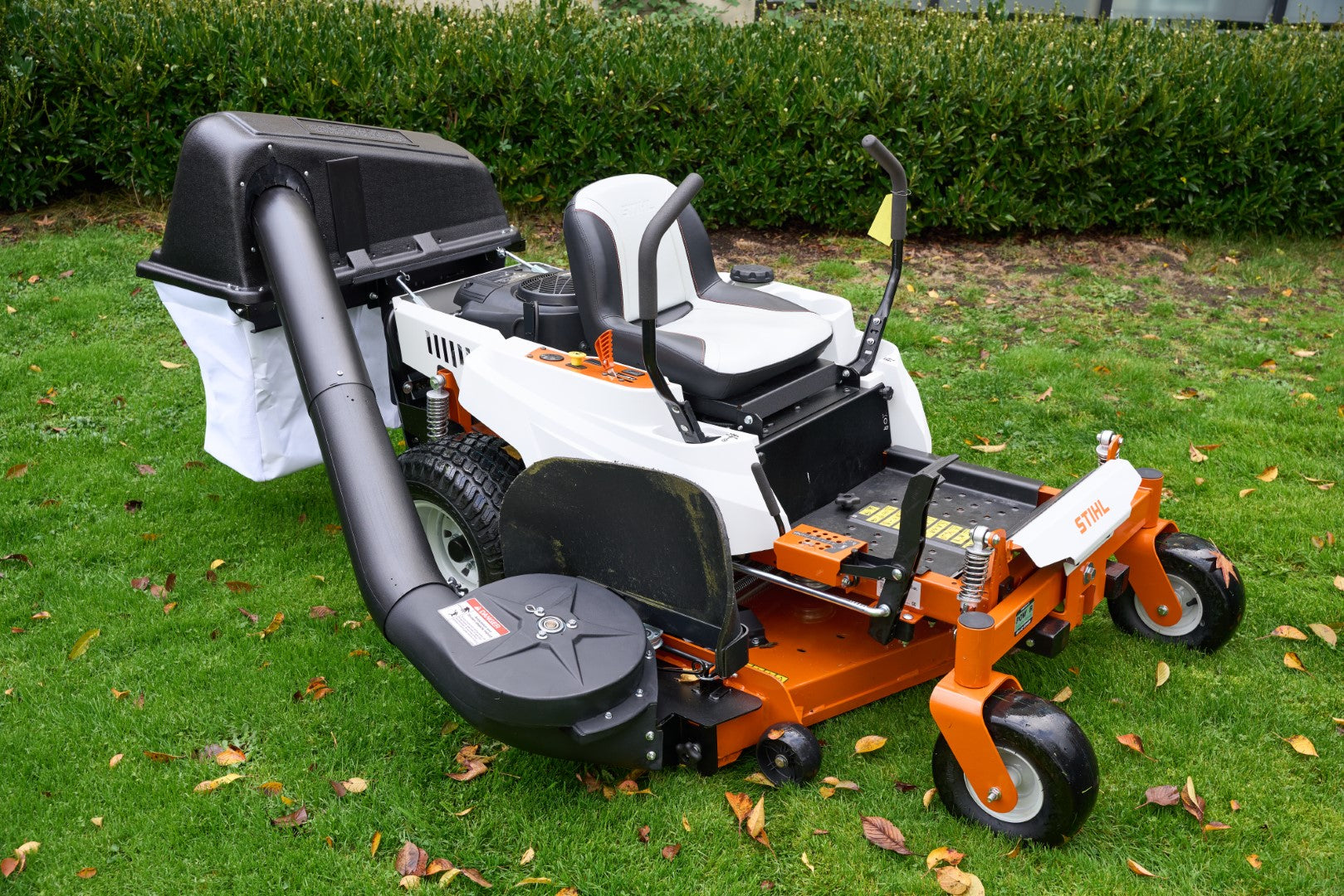 STIHL RZ Collections System For RZ 152 Zero Turn – Power Tractor