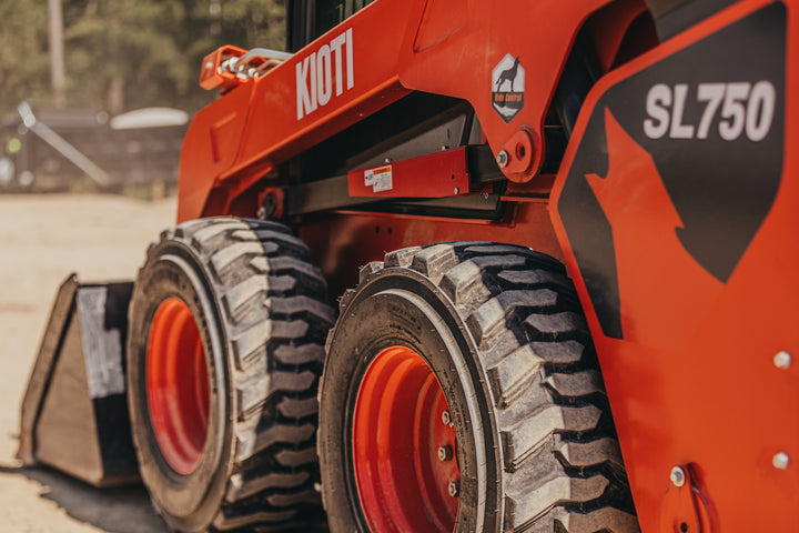 KIOTI SL750U-PL Skid Steer Loader