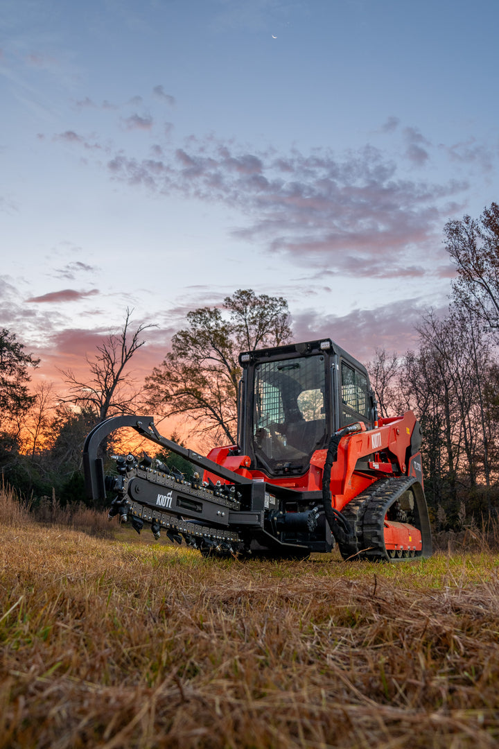KIOTI KIXTRENCH48 - Extreme Heavy Duty Trencher w/o Chain, 48" (6" combo chain, 15-20GPM, 48")
