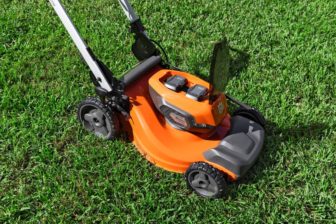 Husqvarna Lawn Xpert™ LE322R