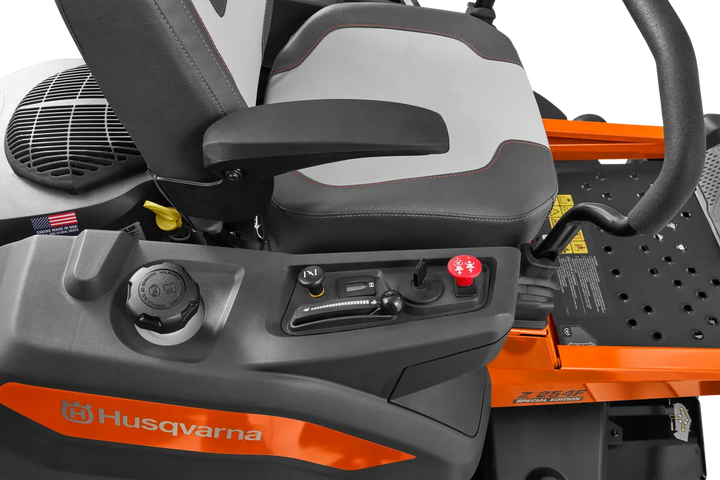 Husqvarna Z242F Special Edition